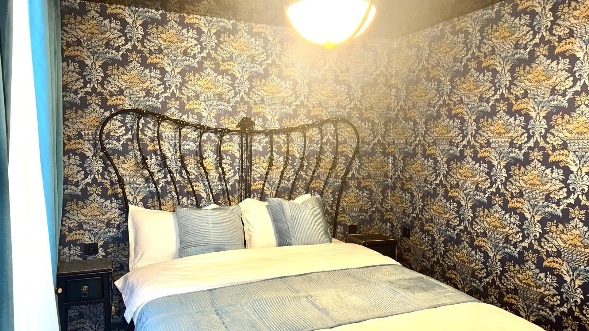Cozy Apartment In Old Tbilisi